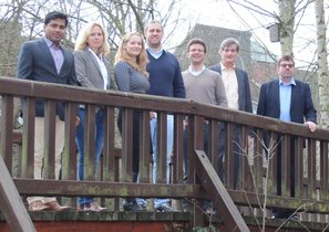 Das Team: Rajeev Ranjan, Christine Stürken, Sandra Schubring, Lait Abu-Saleh, Christian Ringle, Wolfgang Krautschneider und Udo Schumacher Das Team: Rajeev Ranjan, Christine Stürken, Sandra Schubring, Lait Abu-Saleh, Christian Ringle, Wolfgang Krautschneider und Udo Schumacher