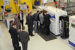Die Entwicklung neuer Produkte im 3D-Laserdruckverfahren standen im Fokus des Workshops im LZN  