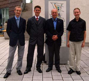 v.l.n.r.: Florian König, Stephan Kräßig, Dr.-Ing. Friedrich W. Oeser, Sascha Henke