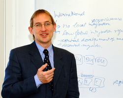Professor Dr. Wolfgang Kersten