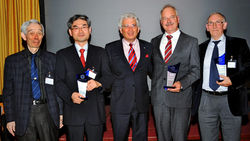 Koki Horikoshi (Vorsitzender der Jury), Byung-Gee Kim, Garo Antranikian, Karl-Heinz Maurer, Roger Sheldon (v.l.n.r.).