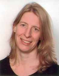Dr. Claudia Cramer