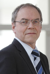 Günther Ebert vom Fraunhofer-Institut für Solare Energiesysteme ISE.