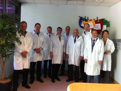 Laborbesuch bei Codexis. V.l.n.r.: Dr. Gjalt Huisman (Vice President Product Planning, Codexis), Prof. Heinrich, Prof. Schlüter, Prof. Liese, Dr. Peter Seufer-Wasserthal (Senior Vice President Pharmaceuticals, Codexis), Prof. Antranikian, Dr. Grote, Prof. Zeng, Dr. Lori Giver (Vice President Systems Biology, Codexis).