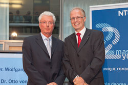 Professor Wolfgang Bauhofer (links) und der Nachfolger und neue Präsident des NIT, Otto von Estorff.
