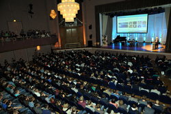 Semestereröffnungsfeier zum ersten Mal in der Friedrich-Ebert-Halle