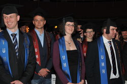 Zur Absolventenfeier in der Friedrich-Ebert-Halle erschienen 259 Absolventen, um ihre Abschlussurkunden persönlich entgegenzunehmen.