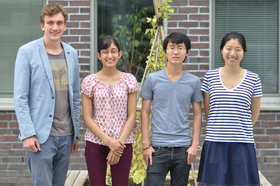 Tipps aus erster Hand: TUHH-Student Torben Frey, der kommendes Jahr zum Austausch nach Waterloo geht, mit Ambika Opal, Kunpei Zhang und Qi-Sheng Chen.