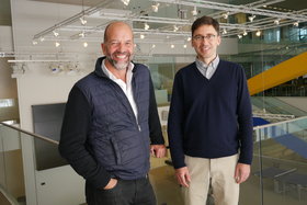Prof. Sönke Knutzen und J. Philipp Schmidt, Director of Learning Innovation am MIT Media Lab