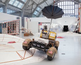 Ausstellungsansicht / Installation View „Tom Sachs. Space Program: Rare Earths", 18. September 2021 - 10. April 2022, Deichtorhallen Hamburg. Credit: Henning Rogge/Deichtorhallen Hamburg