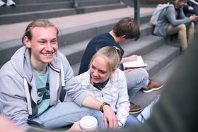 Studium geschafft - und dann? Beim Career Forum der TU Hamburg haben Studierende die Möglichkeit, sich optimal auf ihren Berufseinstieg vorzubereiten.