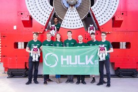 Bei den HULKs entwickeln Studierende der TU Hamburg eine komplette Roboter-Fußballmannschaft.