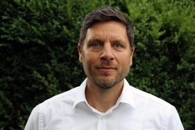 Prof. Lukas Henze leitet das Institut f&uuml;r Massivbau an der TU Hamburg.