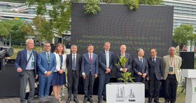 Together with their hosts in Shanghai, the delegation from Hamburg officially inaugurates the Sister Lab of TUHH's CampusLab on Global Soil Health, Water and Climate (Photo: TUHH)